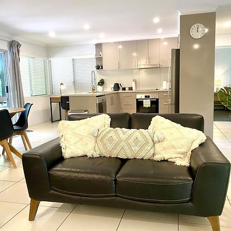 Lychee Tree Holiday Apartments Port Douglas Bagian luar foto