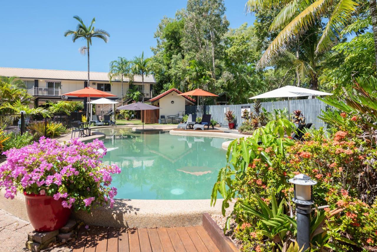Lychee Tree Holiday Apartments Port Douglas Bagian luar foto