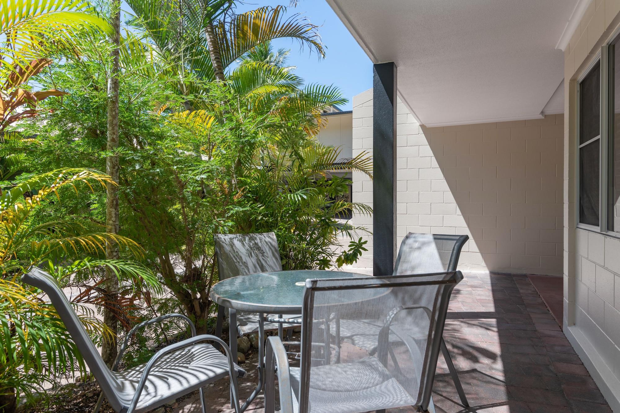 Lychee Tree Holiday Apartments Port Douglas Bagian luar foto