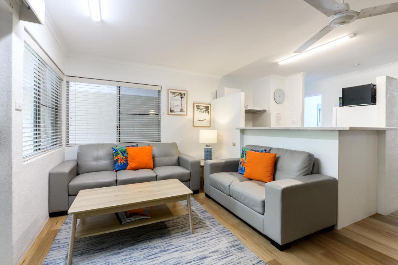 Lychee Tree Holiday Apartments Port Douglas Bagian luar foto