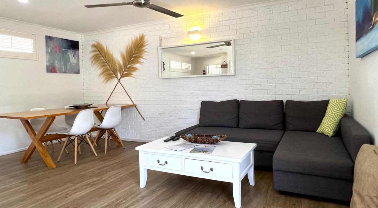 Lychee Tree Holiday Apartments Port Douglas Bagian luar foto